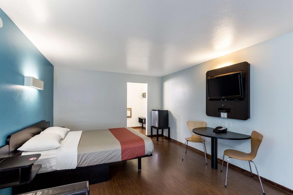 Motel 6-Missoula, Mt - University Exterior photo
