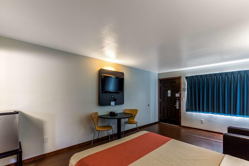 Motel 6-Missoula, Mt - University Exterior photo