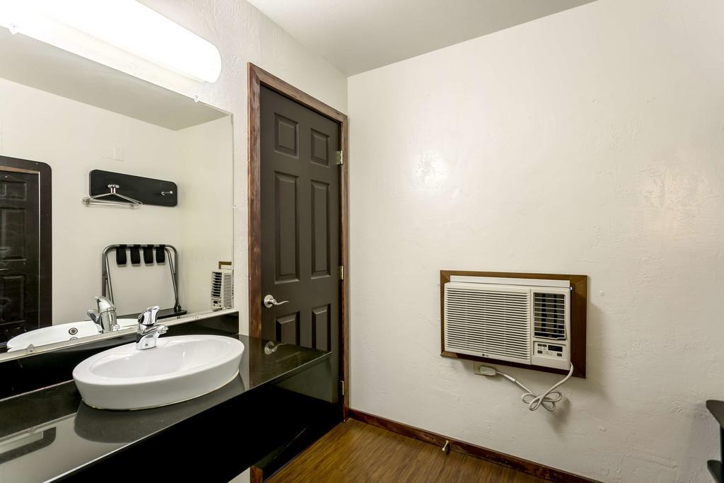 Motel 6-Missoula, Mt - University Exterior photo